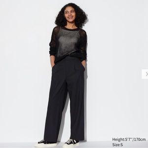 Uniqlo Black Pleated Wide Leg Pants